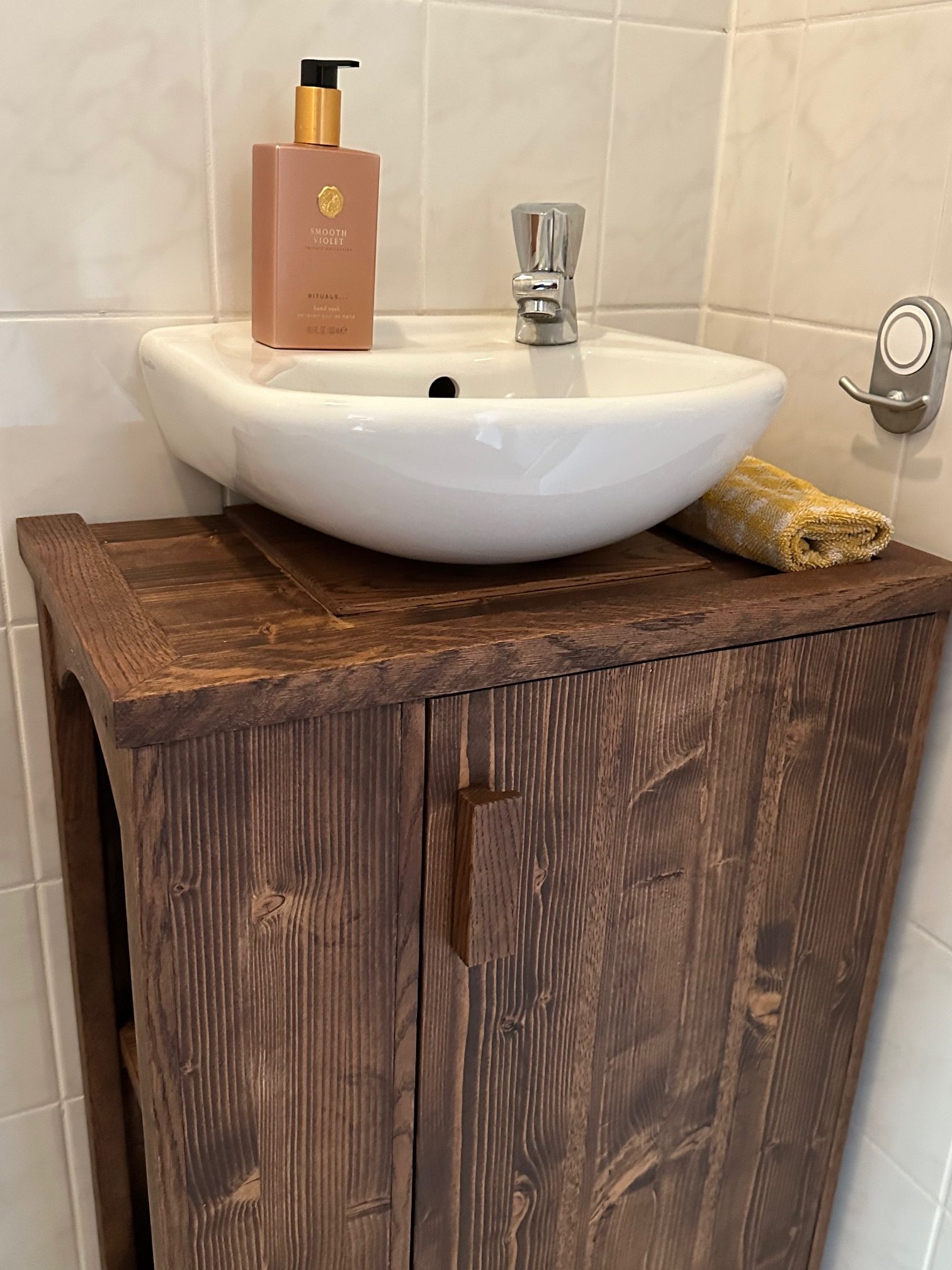 Studio Kintsu Toiletmeubel Mizu